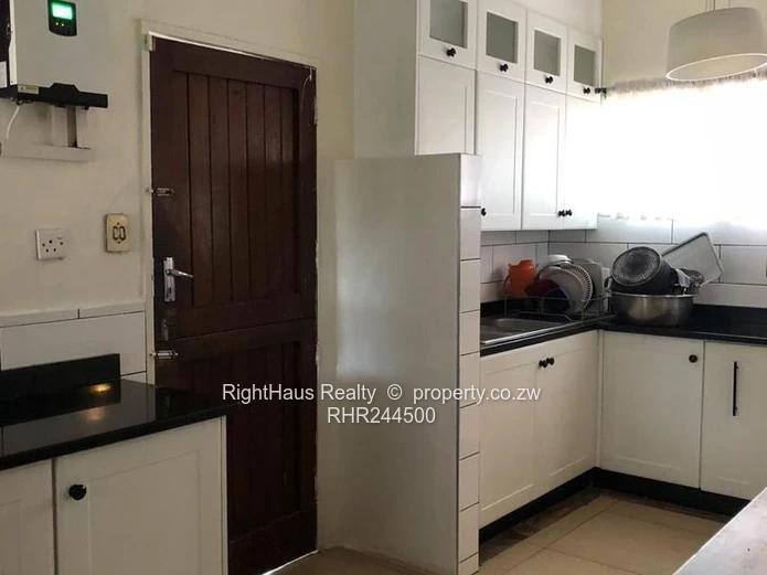 Walled 4-Bed Home with Lush Garden in New Alexandra Park (Sole Mandate)